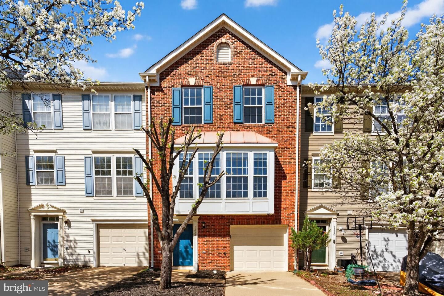 Property Photo:  1252 Corbett Place  VA 22191 