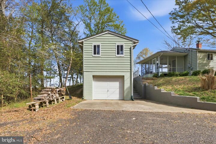 Property Photo:  43732 Raspberry Lane  MD 20636 