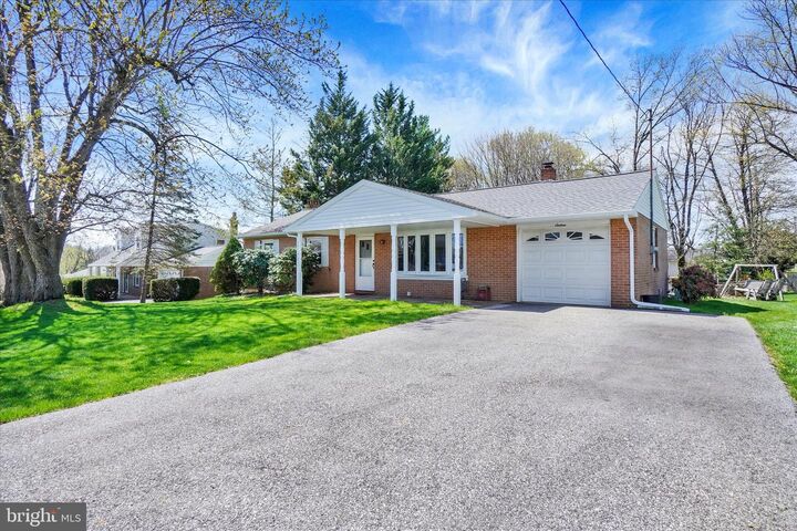 Property Photo:  16 Culpepper Road  PA 17361 