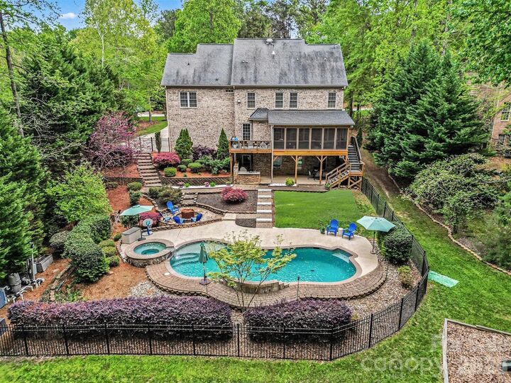 Property Photo:  821 Savile Lane  SC 29715 