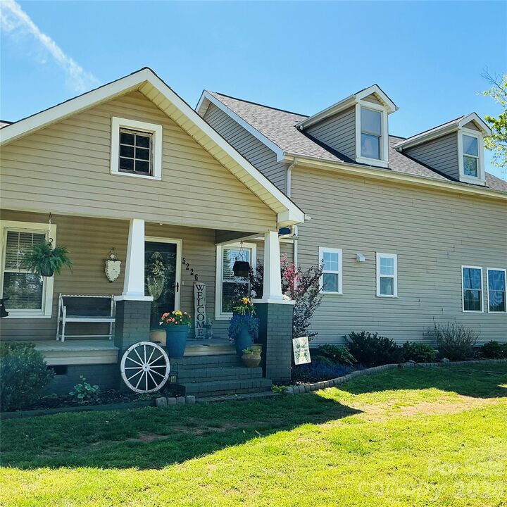 Property Photo:  5229 Old Plank Road  NC 28080 