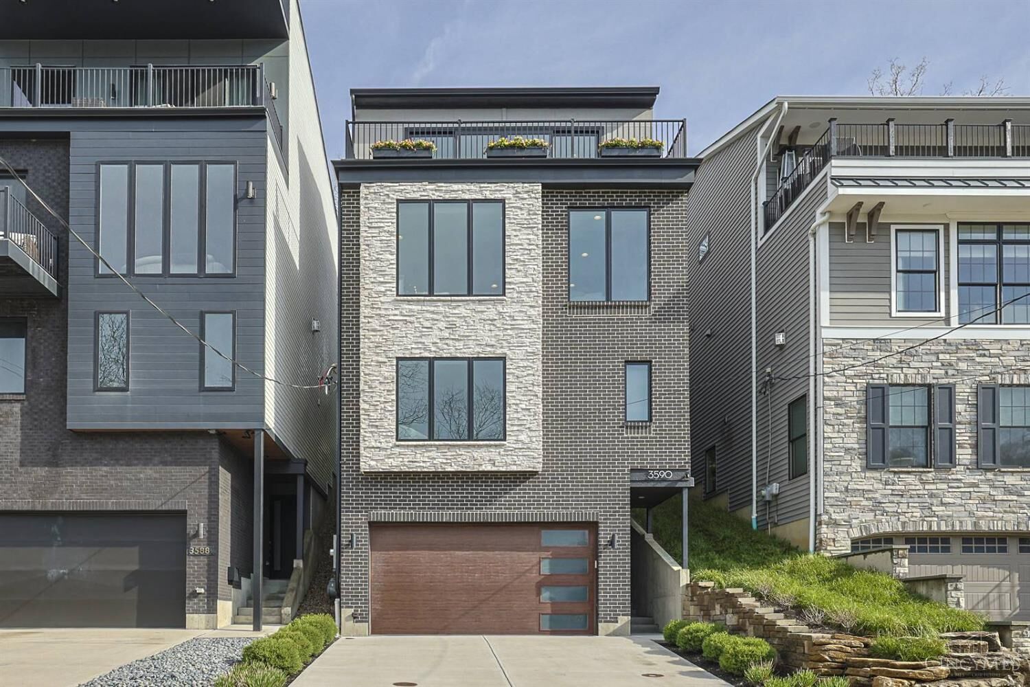 Property Photo: 3590 Handman Avenue OH 45226