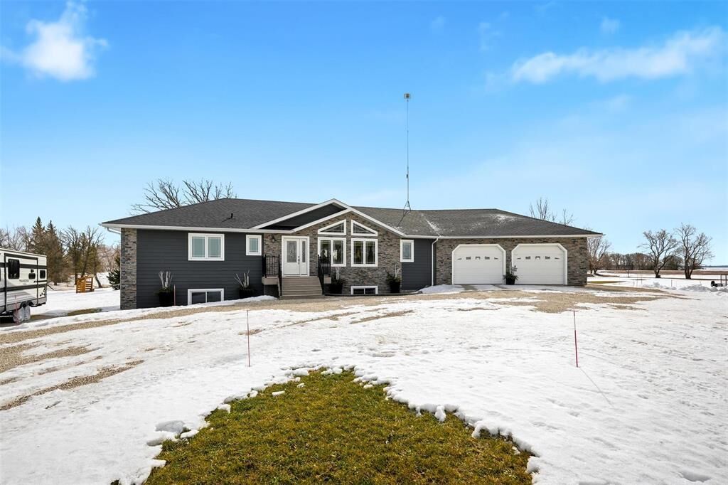 Property Photo:  46010 Mile 75N Road  MB R0E 0C0 
