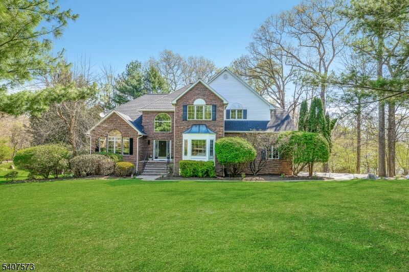 Property Photo:  1 Bell Ct  NJ 07930 