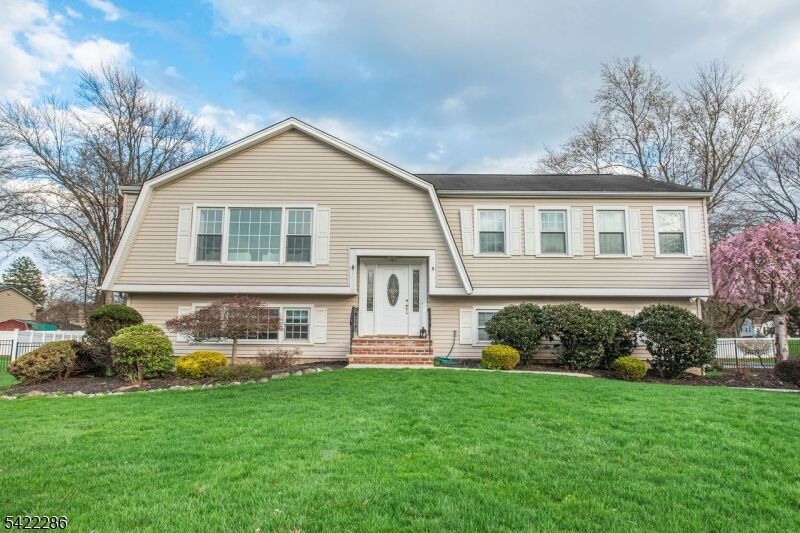 Property Photo:  8 Cypress Ct  NJ 07004 