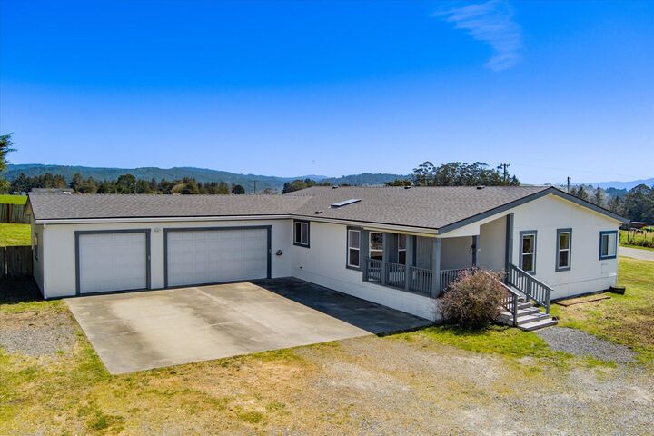 Property Photo:  255 Hillcrest Road  CA 95551 