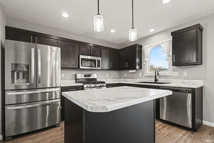 Property Photo: 107 Pepper Ridge Drive IN 46554