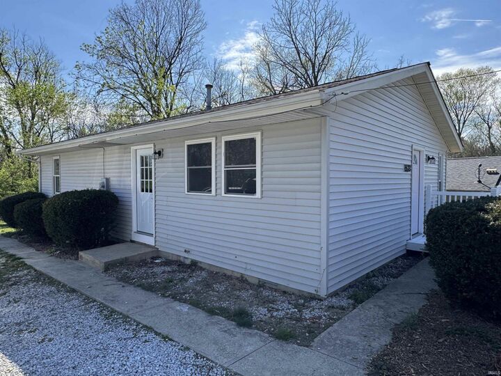 Property Photo:  1523 W 8th Street  IN 47404 