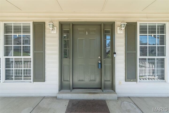 Property Photo:  740 Spring Crest Court  MO 63026 