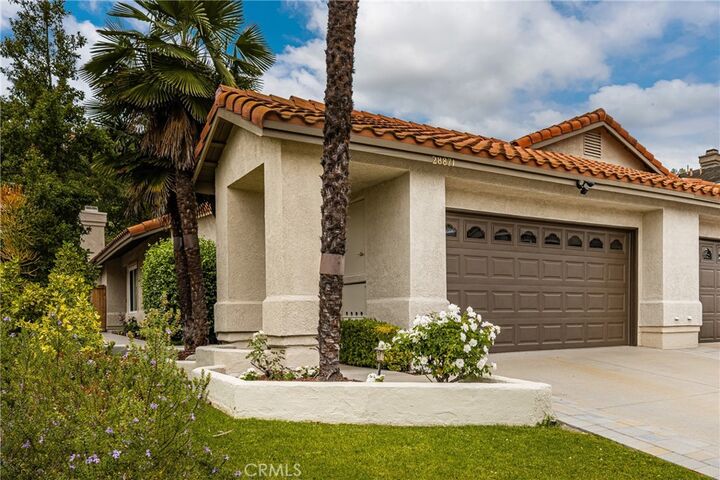Property Photo:  28871 Oakview  CA 92679 