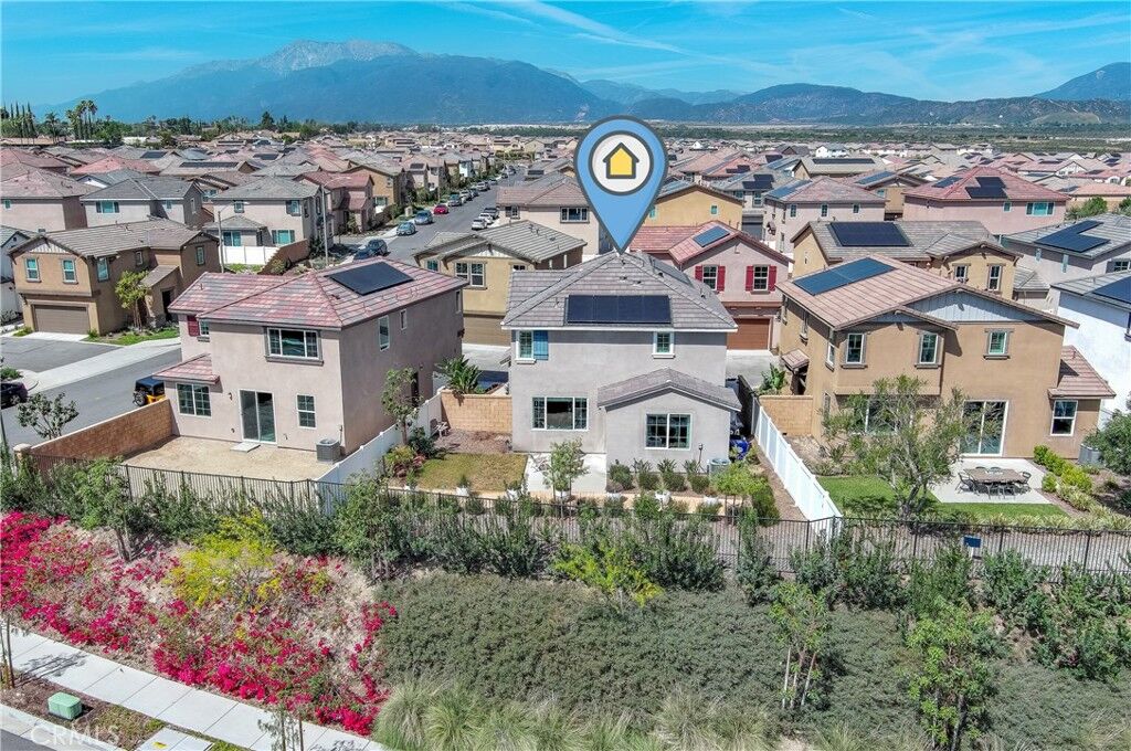 Property Photo:  2431 Gunner Ridge Way  CA 92377 