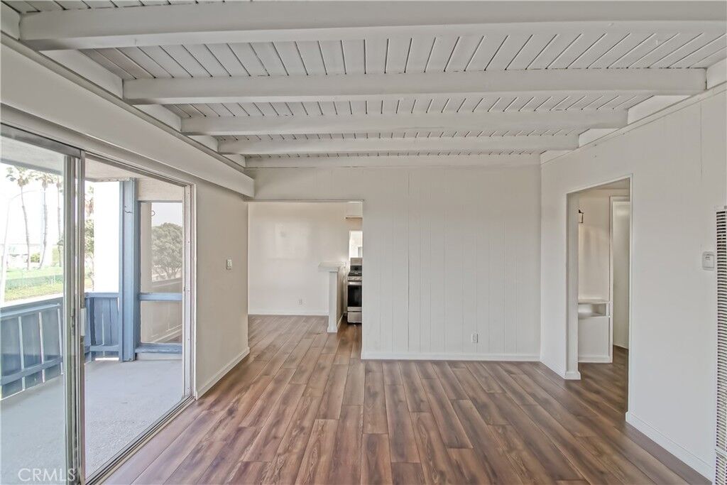 Property Photo:  440 Rosecrans Avenue B  CA 90266 