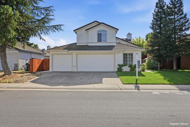 Property Photo:  8916 Mandalay Way  CA 95624 