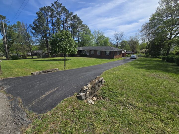 Property Photo:  1212 Alfred Dr  TN 37205 