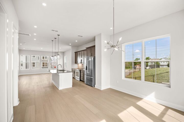 Property Photo:  722 41st Ave N  TN 37209 