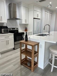 Property Photo: 1305 Sweetwater Cove 203 FL 34110