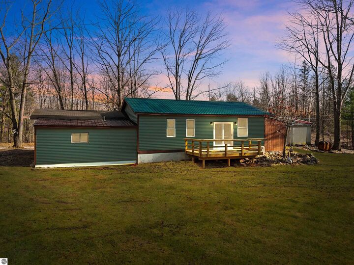 Property Photo:  21187 Parkview Road  MI 49688 