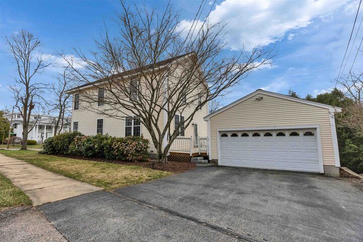 Property Photo:  2246 Elm Street  NH 03104 