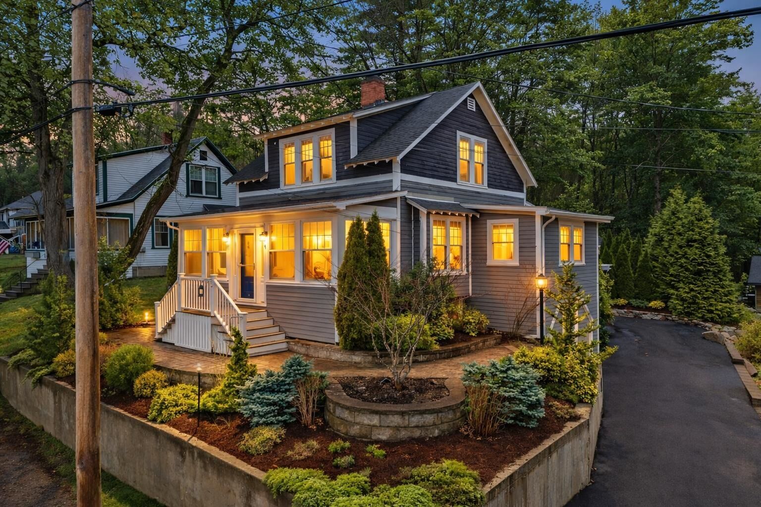 Property Photo: 11 Woodbury Street NH 03431