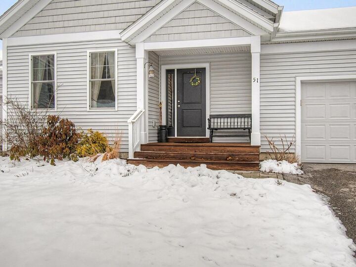 Property Photo:  51 Smoke Bush Lane  VT 05452 