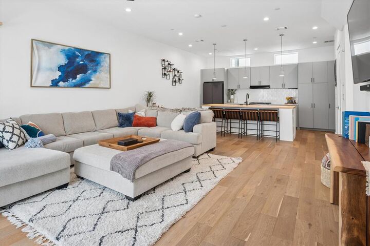 Property Photo: 236 Melba Street 103 TX 75208