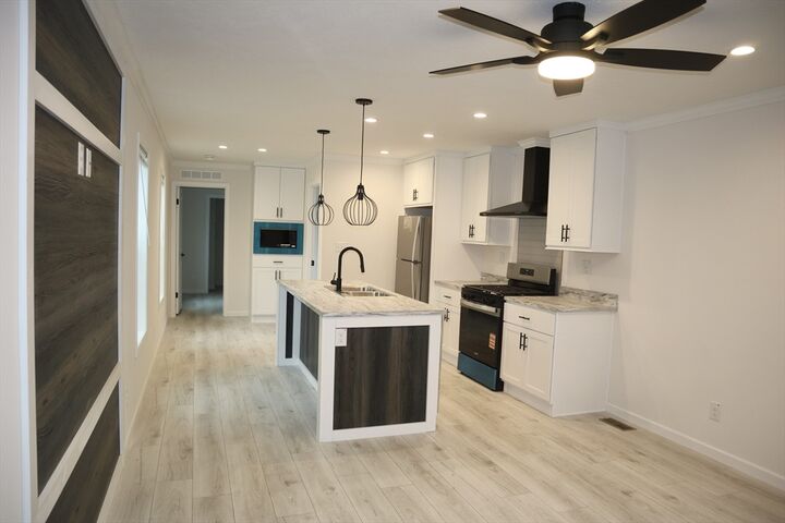 Property Photo:  1346 Newport Ave B22  MA 02703 