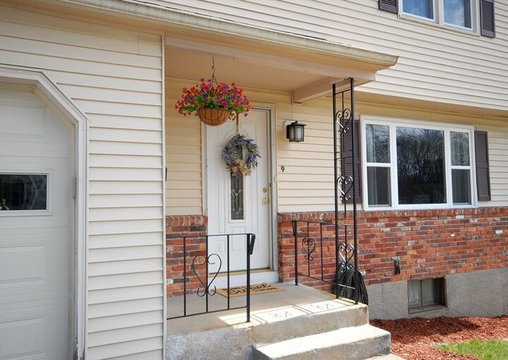 Property Photo:  9 Rice Rd  MA 01754 