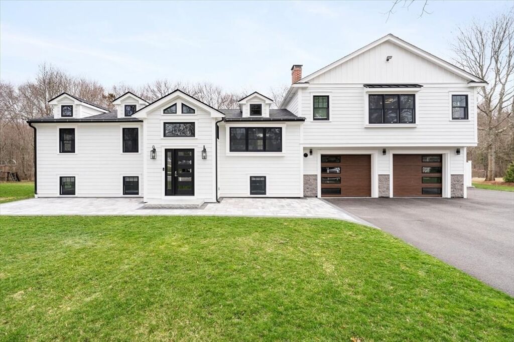 Property Photo: 143 Samoset Dr MA 02339