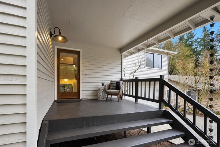 Property Photo: 10622 184th Avenue NE WA 98052