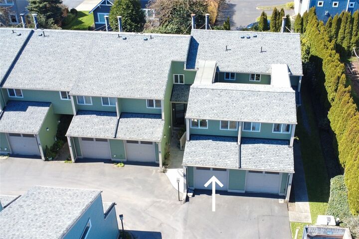 Property Photo:  213  Shepard Way NW  WA 98110 