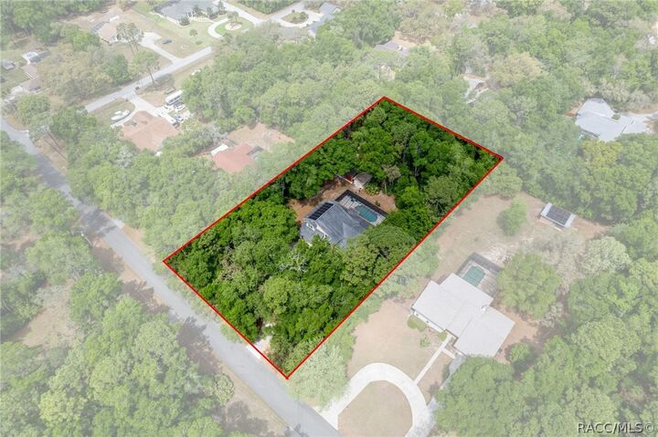 Property Photo:  2853 W Sunrise Street  FL 34461 