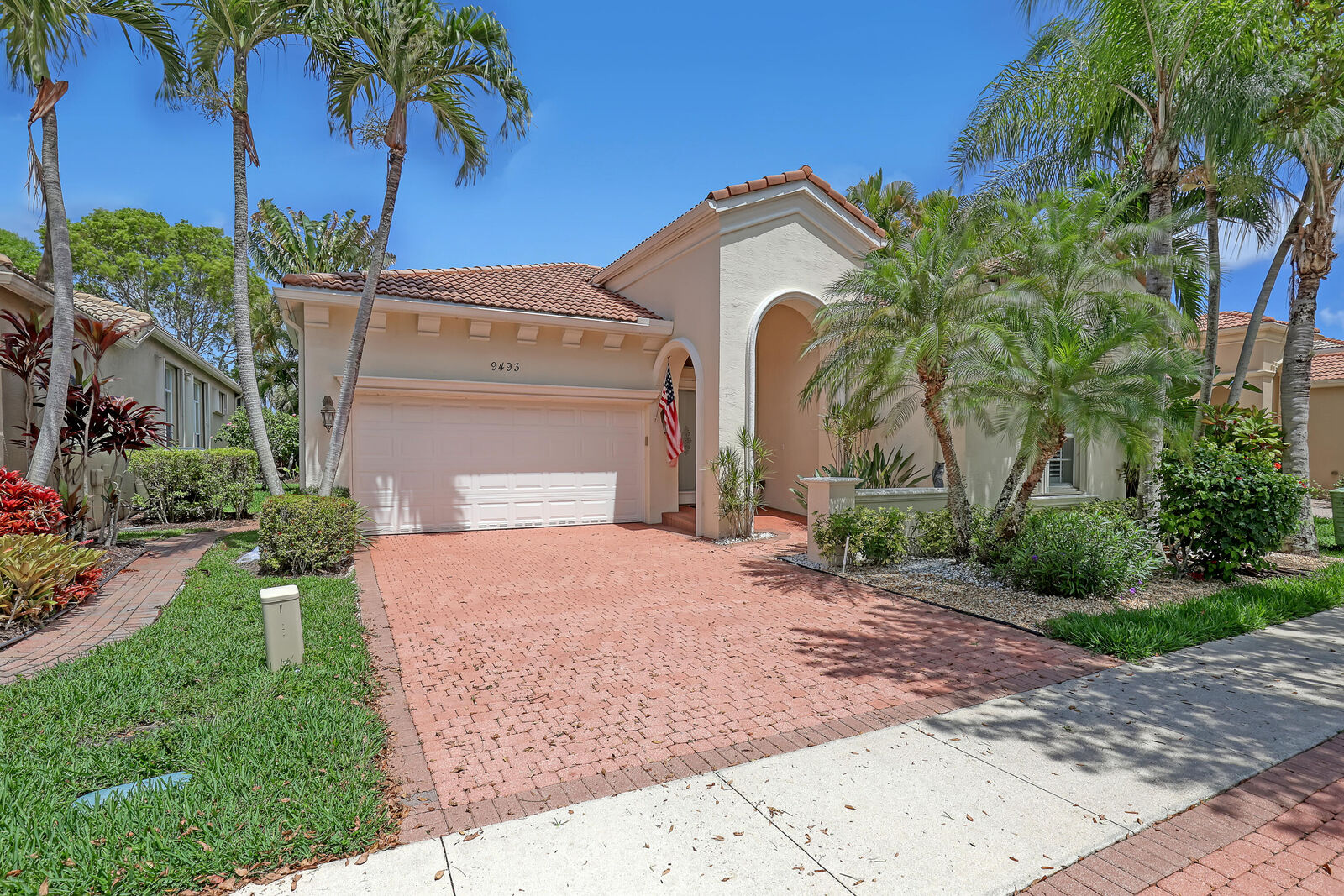 Property Photo:  9493 Via Elegante  FL 33411 