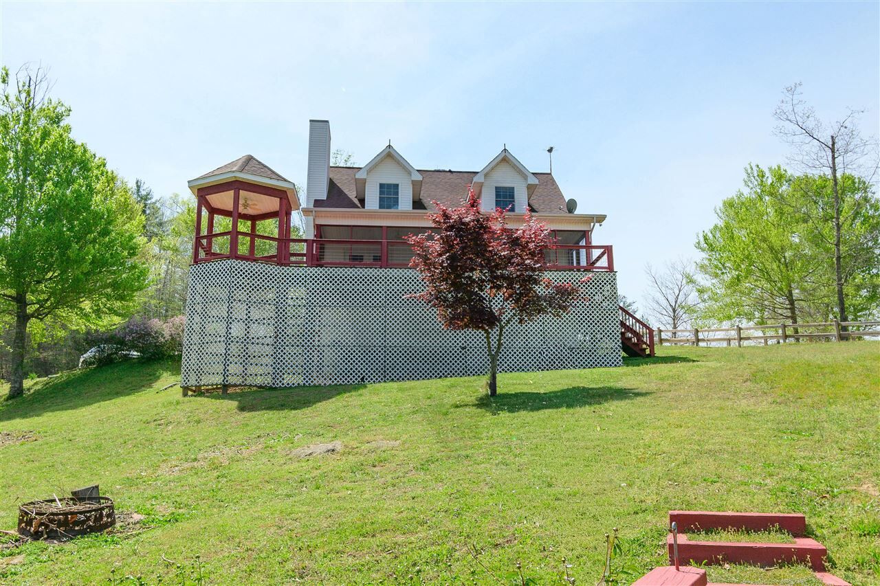 Property Photo:  42 Matthew Crescent Road  KY 42256 