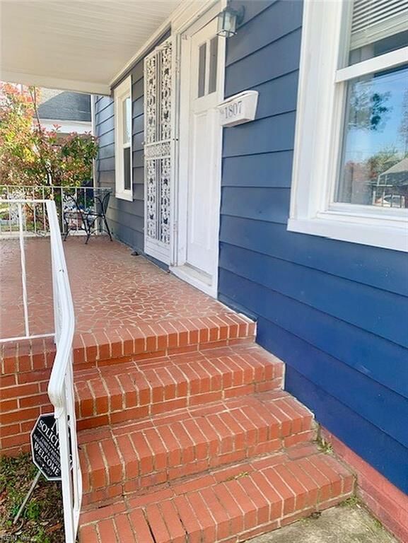 Property Photo:  1807 Arlington Ave  VA 23523 