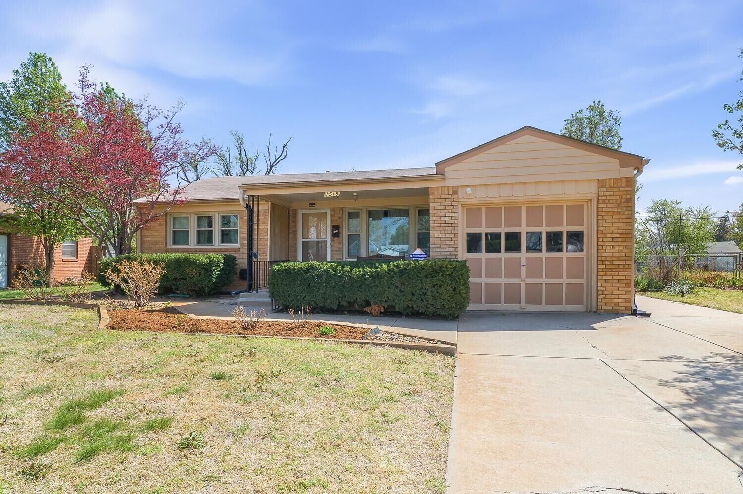 Property Photo:  1515 E Donnell St  KS 67216 