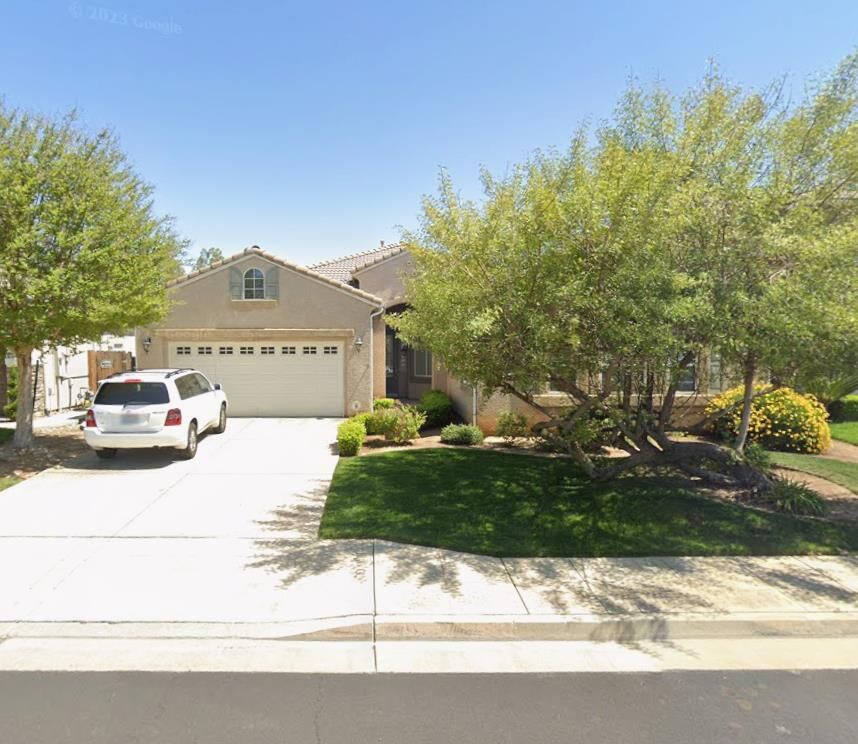 Property Photo:  1827 North Joshua Avenue  CA 93619 