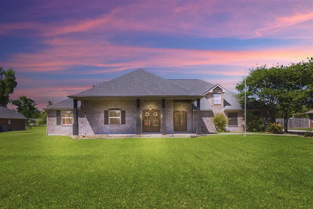 Property Photo:  1630 Hollow Cove Lane  LA 70611 