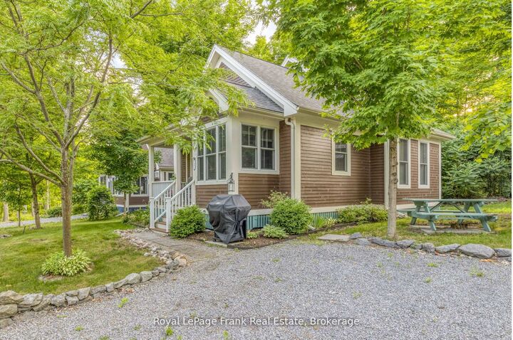 Property Photo: 3 Farm View Lane 182 ON K0K 1P0