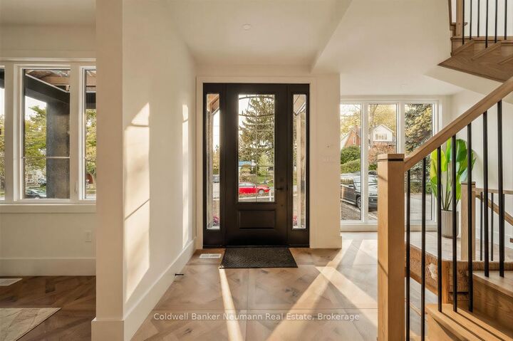 Property Photo: 126 Oxford Street ON N1H 2M7