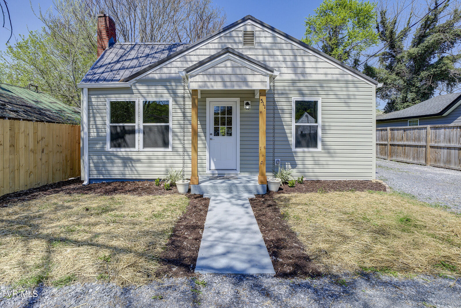 Property Photo:  511 Coffee Street  TN 37650 