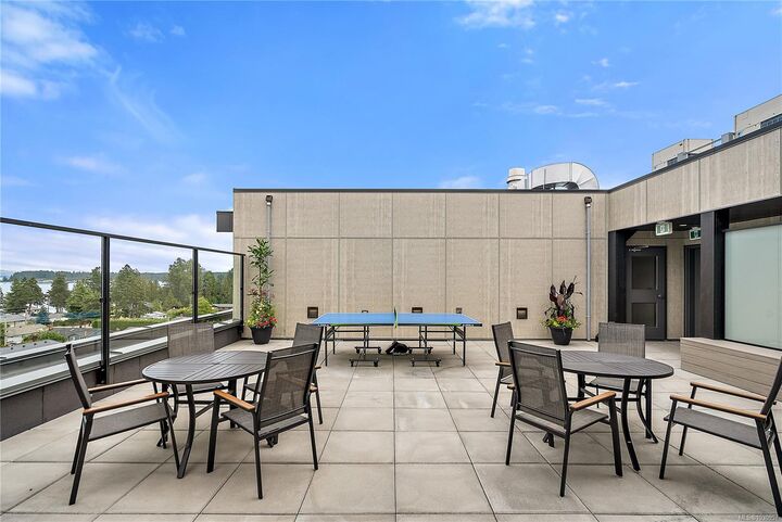 Property Photo: 2520 Hackett Cres #309 BC V8M 0C5