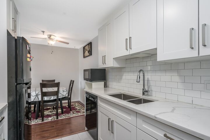 33535 King Road 215 — photo 1