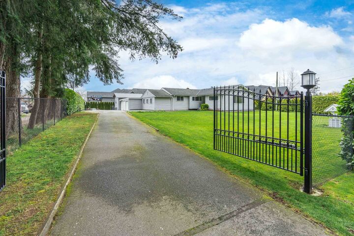Property Photo: 1361 200 Street BC V2Z 1W5