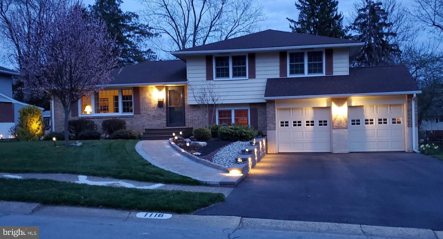 Property Photo:  1116 Graylyn Road  DE 19803 
