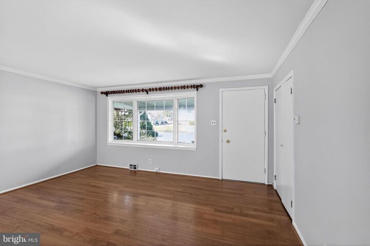 Property Photo: 1602 Mulberry Road PA 19031