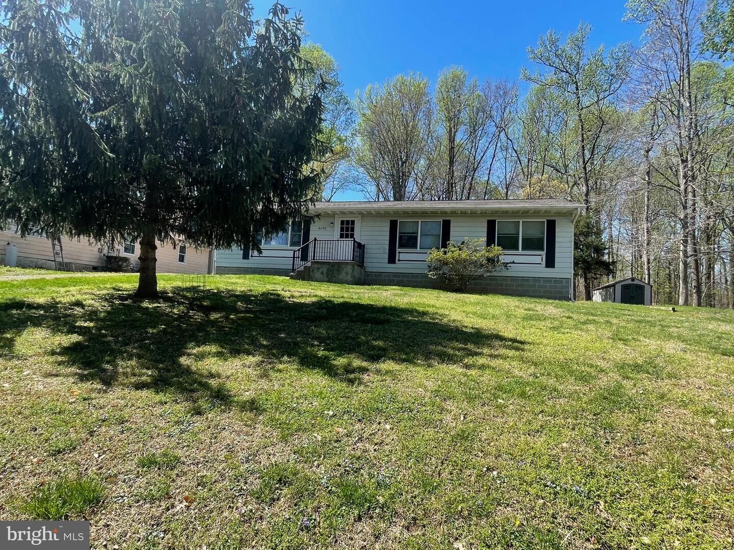 Property Photo:  6070 Hill Road  MD 20685 