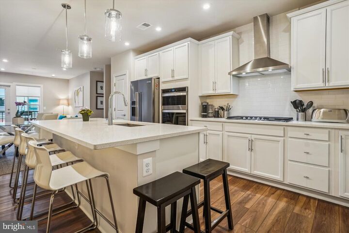 Property Photo:  102 Saint Ives Place 209  MD 20745 