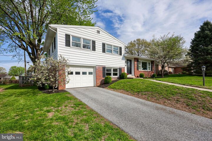 Property Photo:  67 Oberlin Avenue  PA 19608 