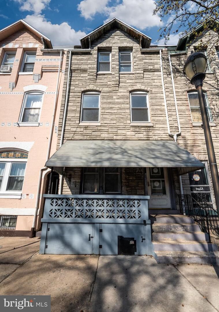 Property Photo:  348 S 4th Street  PA 19602 