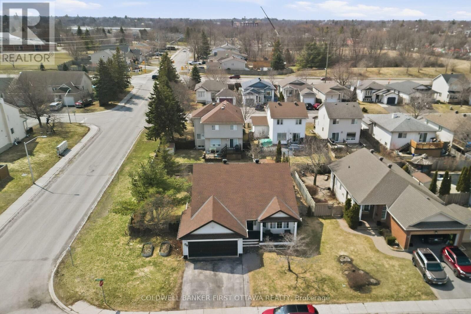 Property Photo: 4 McDiarmid Lane North ON K7C 4S1